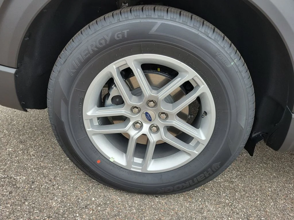 New 2026 Carbonized Gray Metallic Ford Active image 6