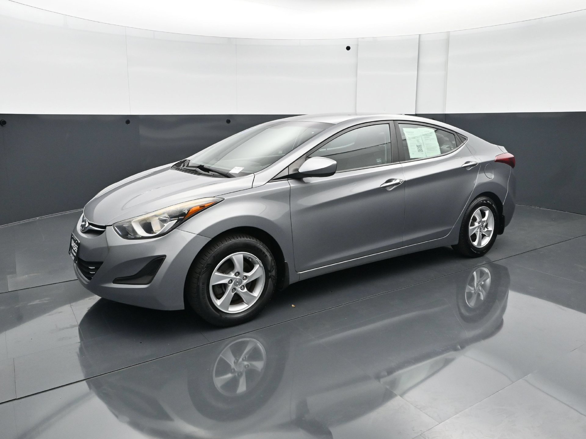 Certified 2015 Hyundai Elantra SE with VIN KMHDH4AE8FU310583 for sale in Minneapolis, Minnesota