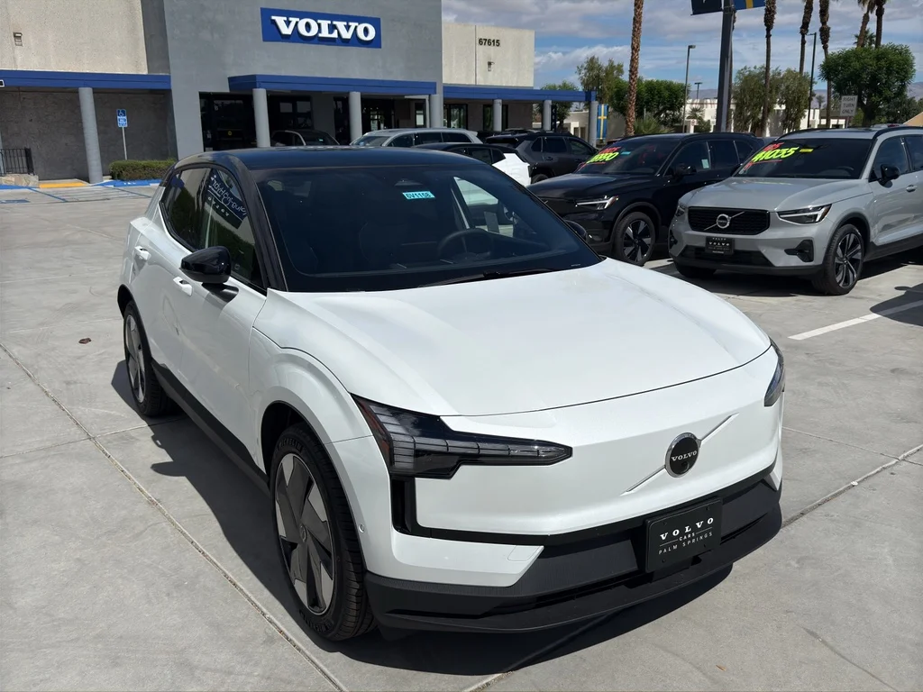 2026 Volvo EX30 Twin Motor Performance Ultra's photo