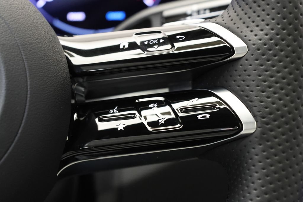 2026 Mercedes-Benz GLC Base - Photo 22