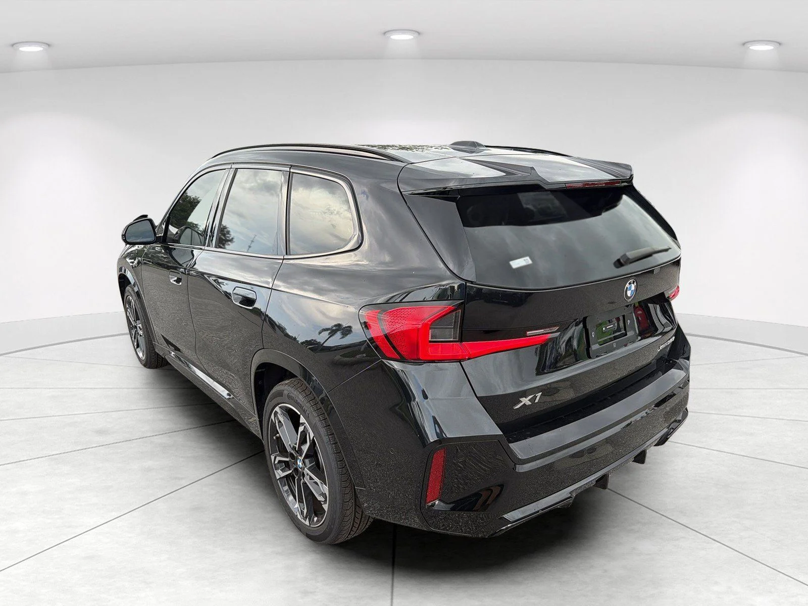 New 2026 Black Sapphire Metallic BMW xDrive28i image 6