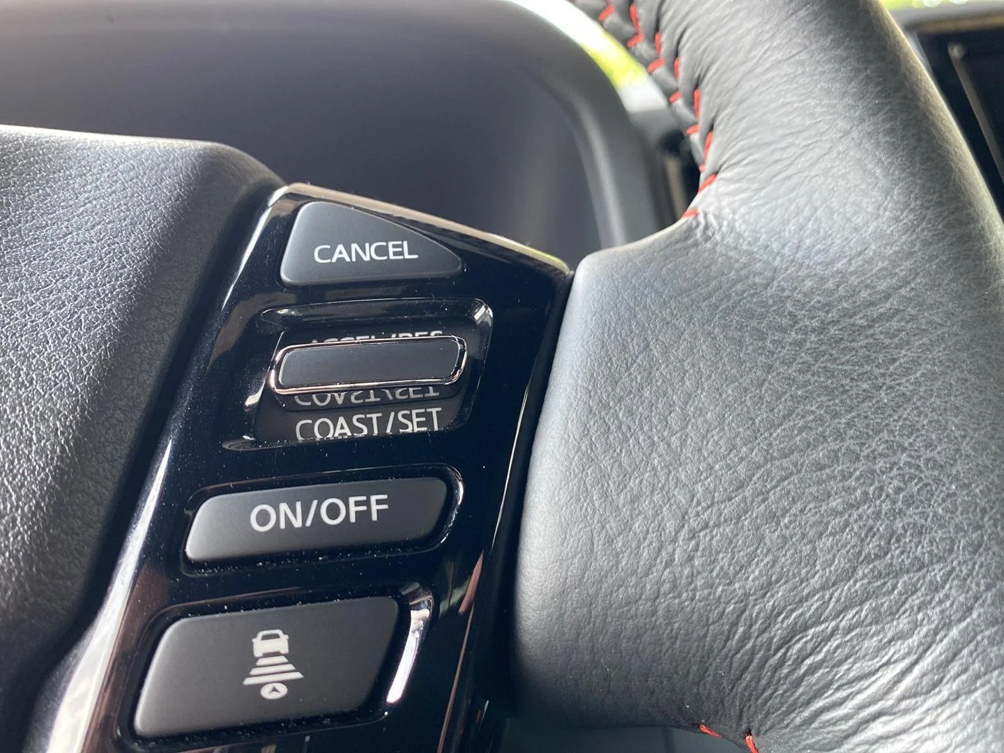 Used 2024 Bluestone Pearl Nissan PRO-4X image 41