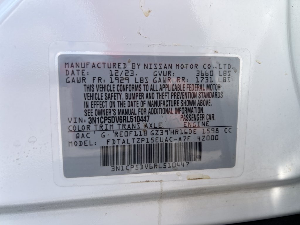 Used 2024 White Nissan SR image 28