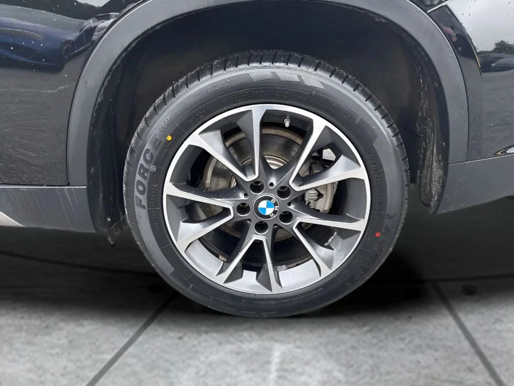 Used 2017 Black BMW xDrive35i image 36