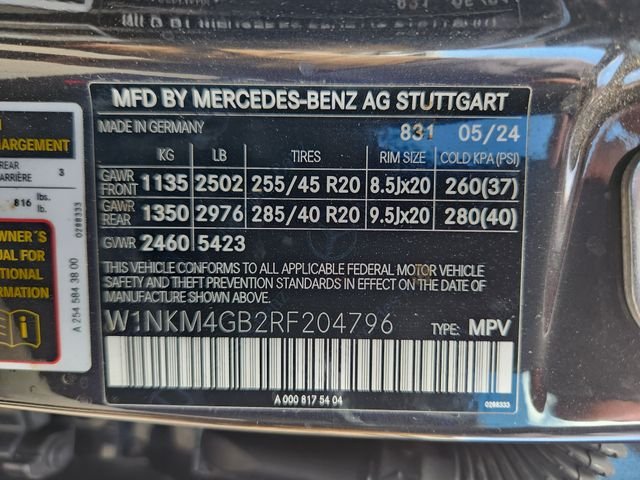 Certified Used 2024 Gray Mercedes-Benz GLC 300 image 31