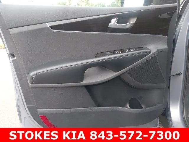 Used 2020 Silver Kia EX image 20