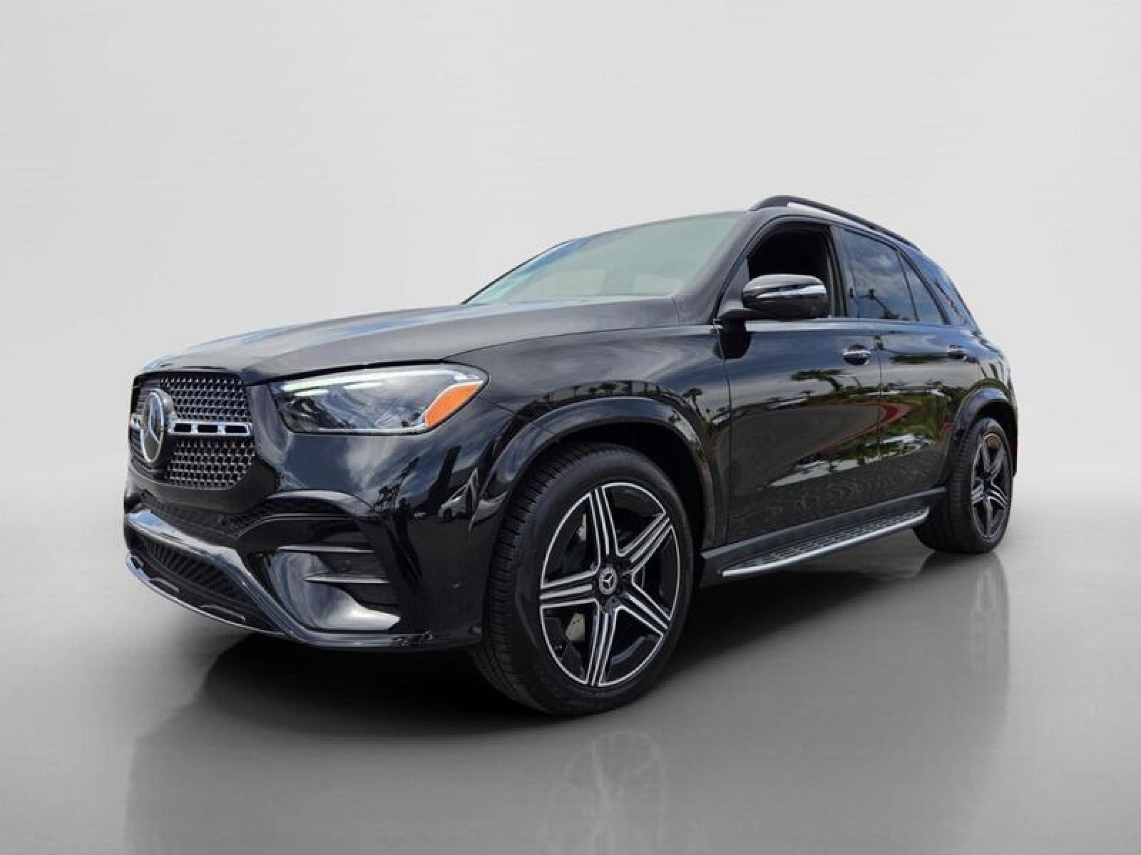 New 2026 Obsidian Black Metallic Mercedes-Benz GLE 450 4MATIC® SUV image 8