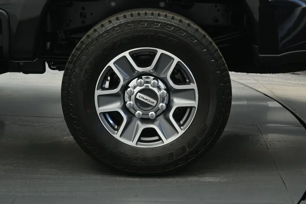 Certified Used 2025 Black Ford Lariat image 21