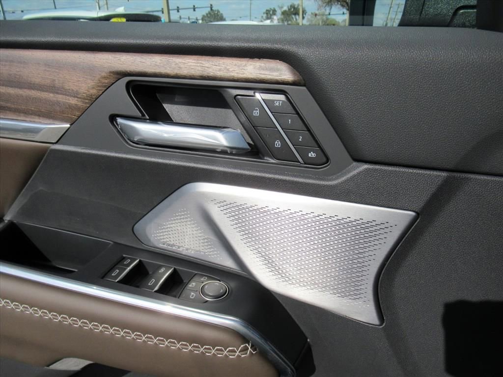 New 2026 Ebony Twilight Metallic GMC Denali Ultimate image 19