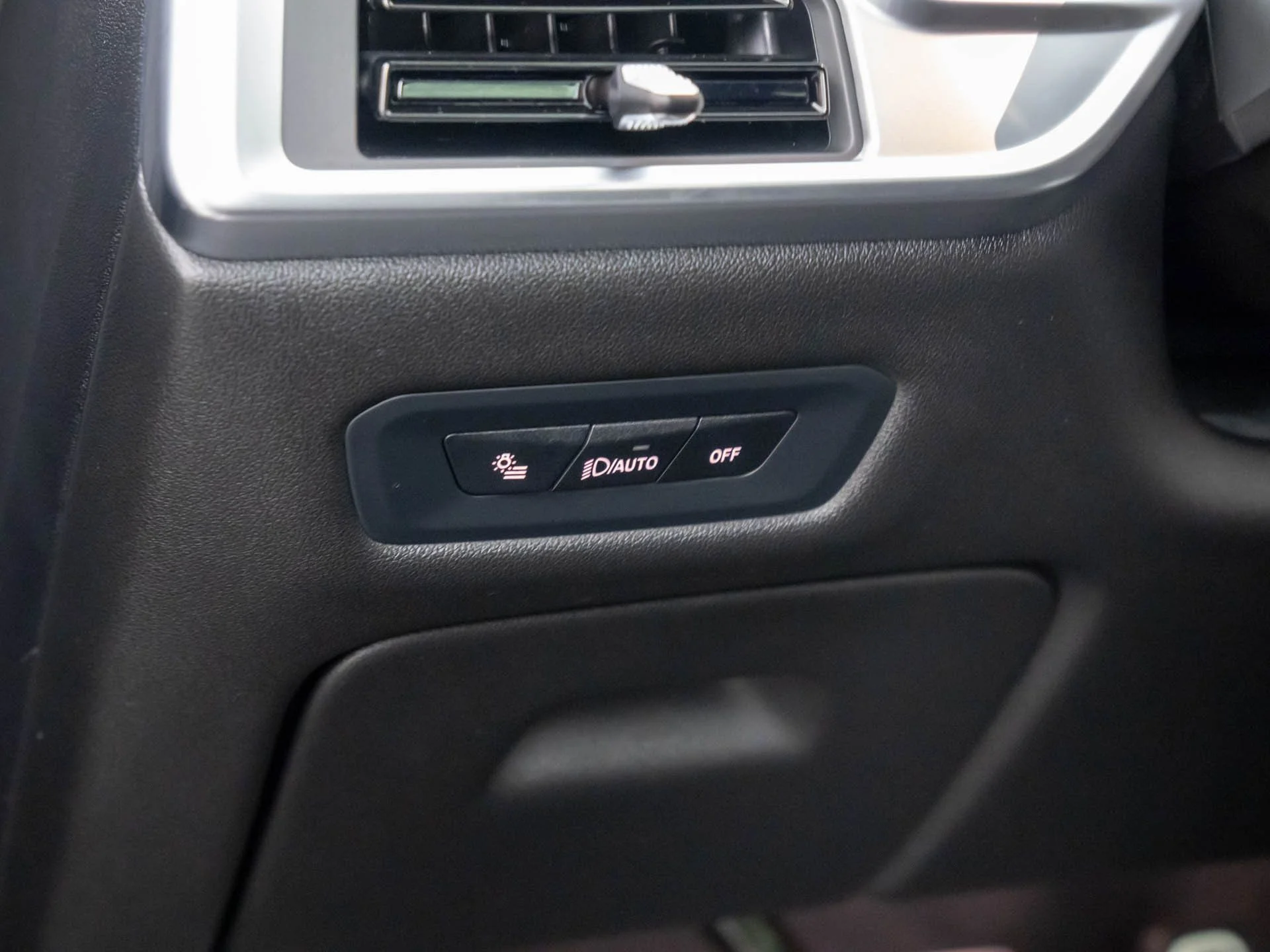 Used 2026 Blue BMW M60i image 20