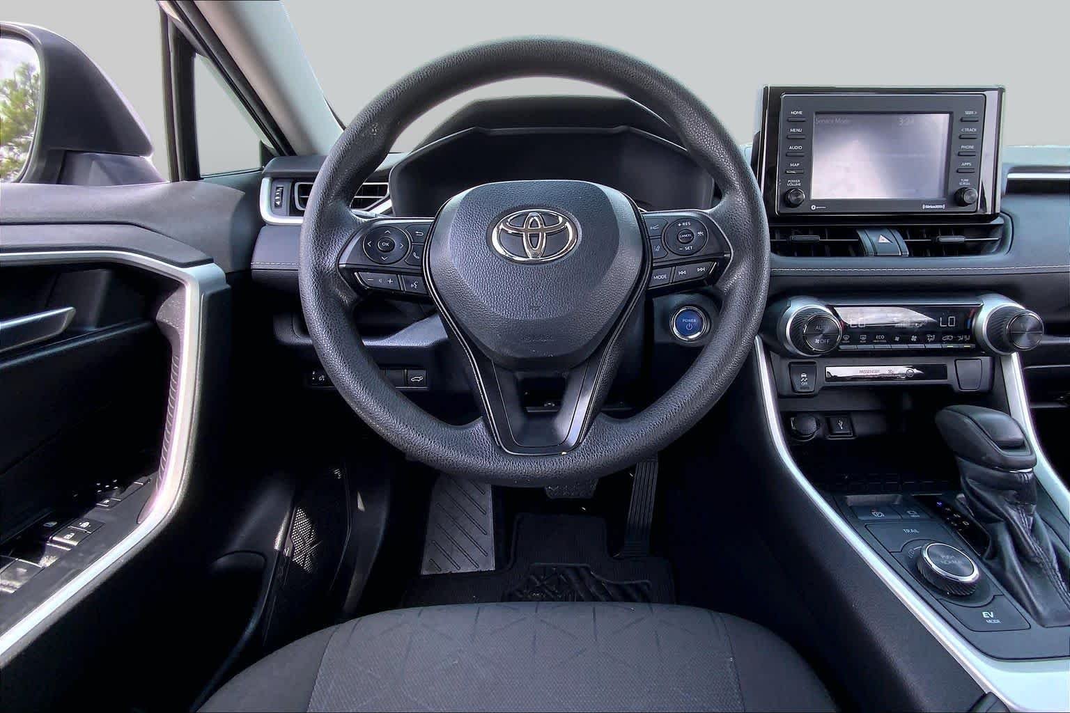 Used 2022 Silver Sky Metallic Toyota Hybrid XLE image 6