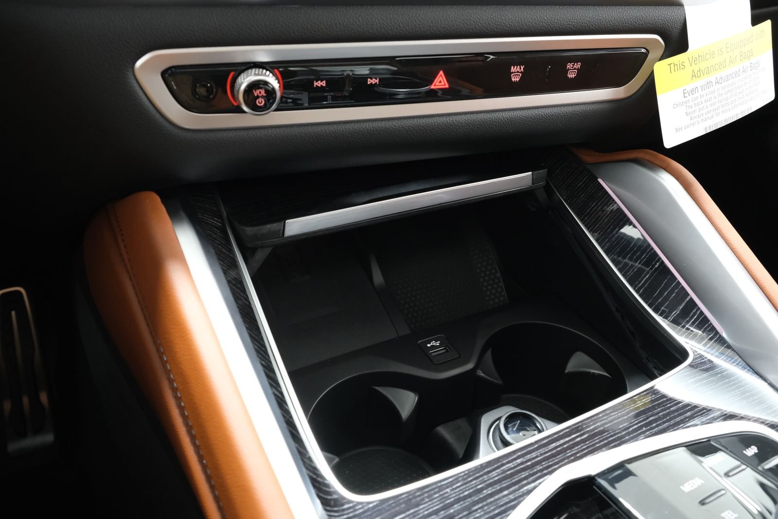New 2027 Black Sapphire Metallic BMW xDrive40i image 28