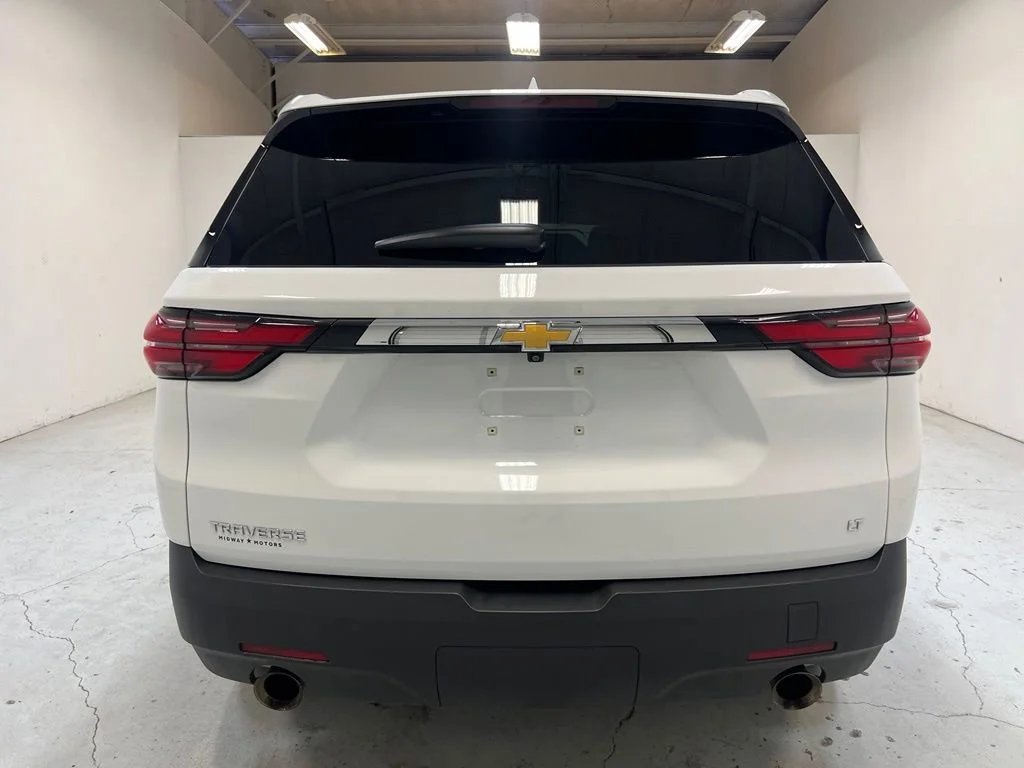 Used 2023 Summit White Chevrolet LT Leather image 10