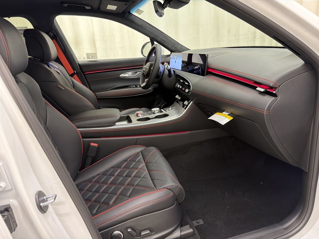 New 2027 Uyuni White Genesis 3.5T Sport Prestige image 15