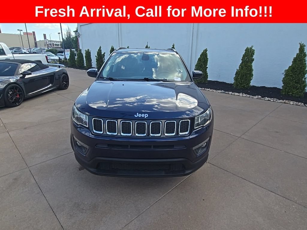 Used 2018 Jeep Compass Latitude with VIN 3C4NJCBBXJT227462 for sale in Kansas City