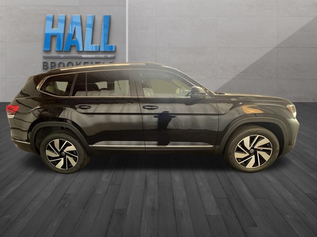 New 2026 Black Volkswagen 2.0T SEL image 4