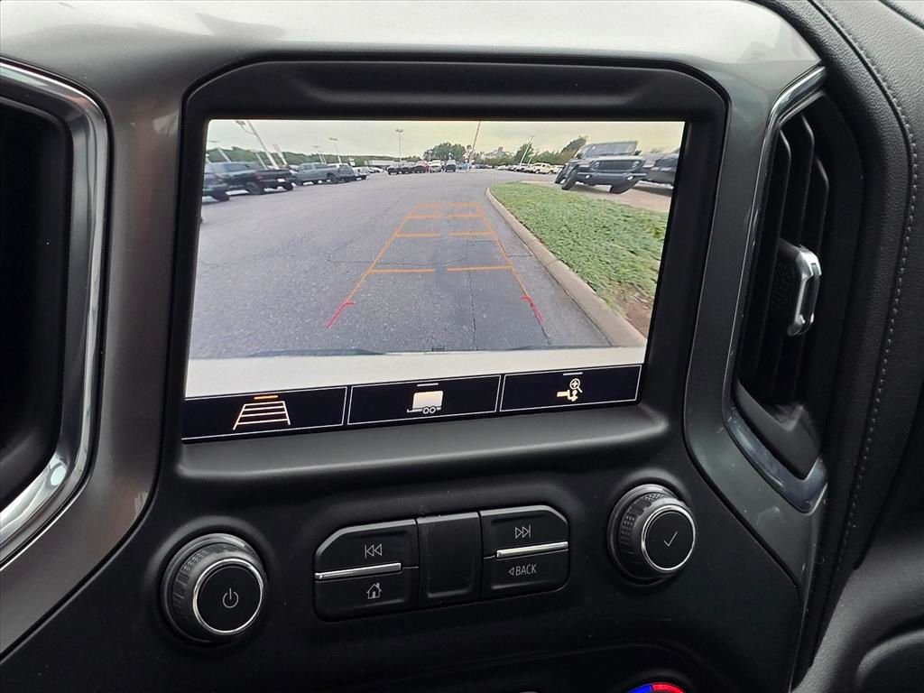 Used 2020 White Chevrolet LT image 5
