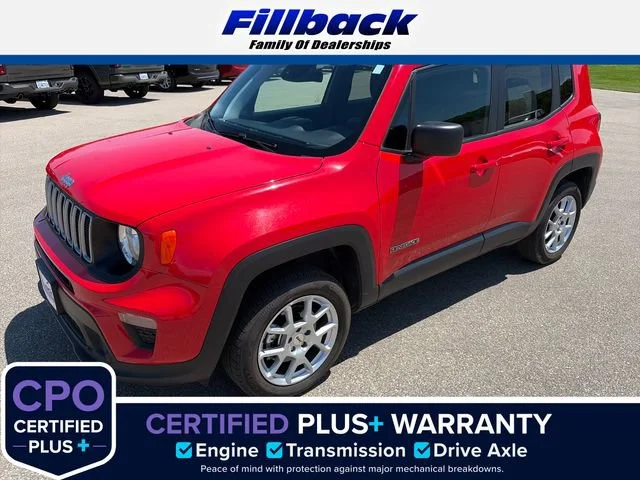 Used 2023  Jeep Latitude image 1
