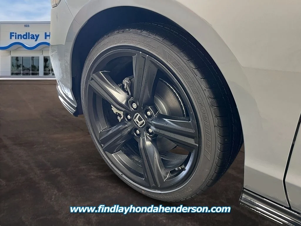 New 2026 Urban Gray Pearl Honda Sport-L image 11