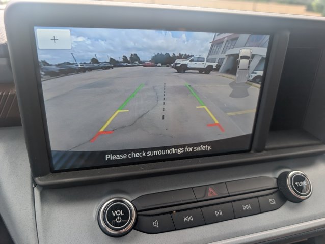 Used 2024 Gray Ford LARIAT image 25