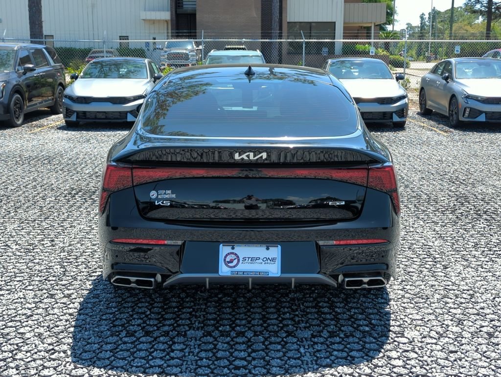 New 2026 Aurora Black Pearl Kia GT image 6