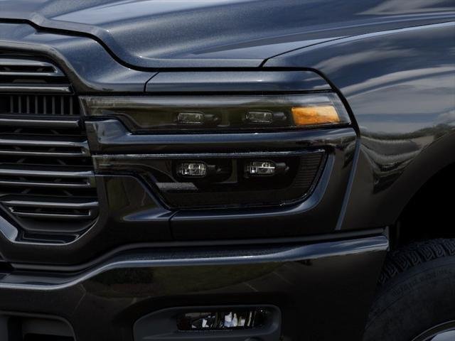 New 2027 Diamond Black Crystal Pearl-Coat Exterior Paint RAM Laramie image 18