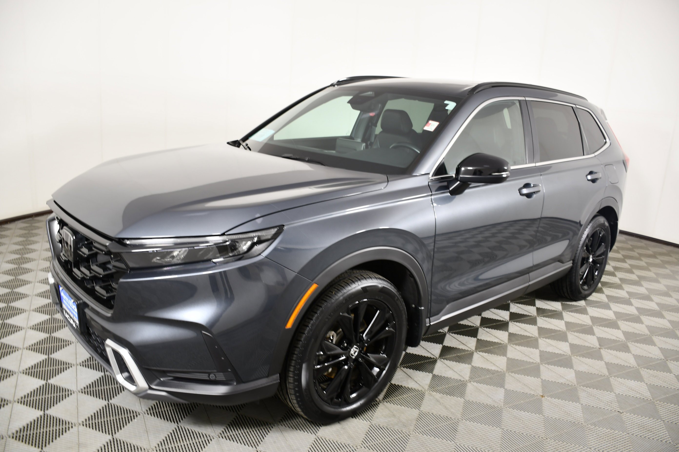 Used 2025 Meteorite Gray Metallic Honda Sport Touring image 10