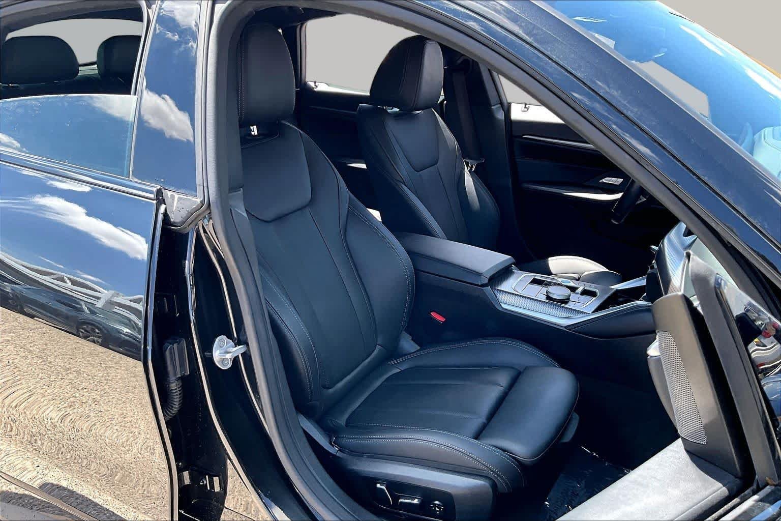 Used 2025 Black Sapphire Metallic BMW M50 image 8