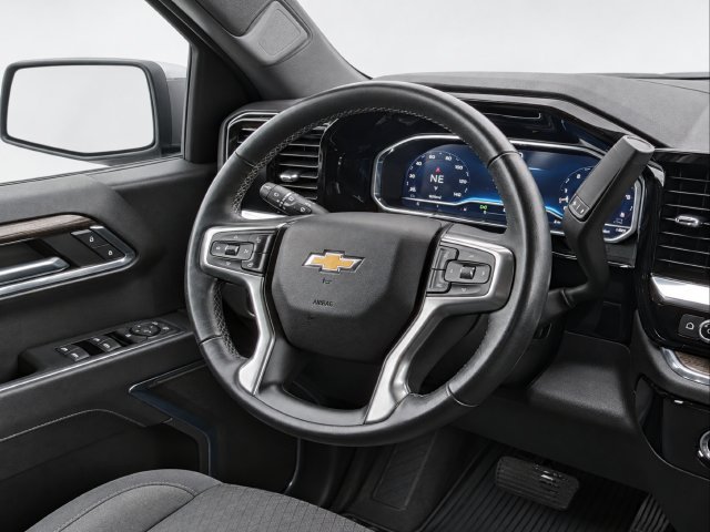 2023 Chevrolet Silverado 1500 LT - Photo 13