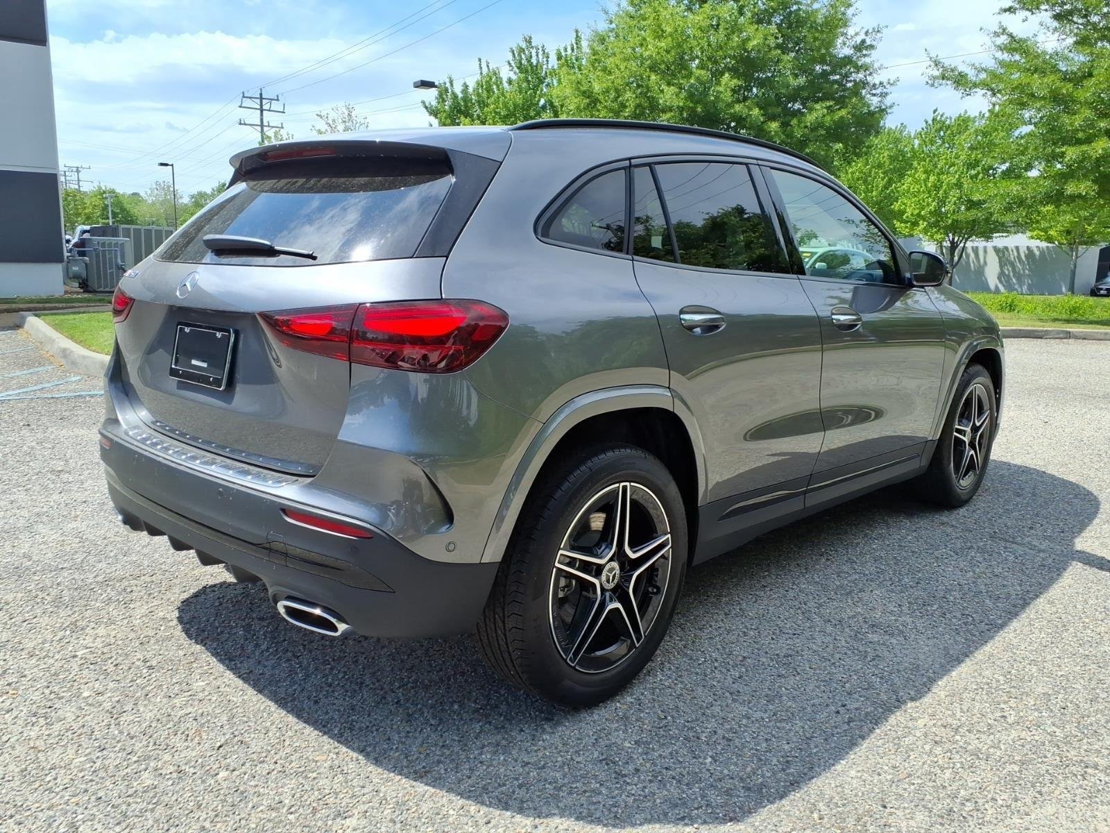 New 2026 Mountain Grey Metallic Mercedes-Benz GLA 250 image 6