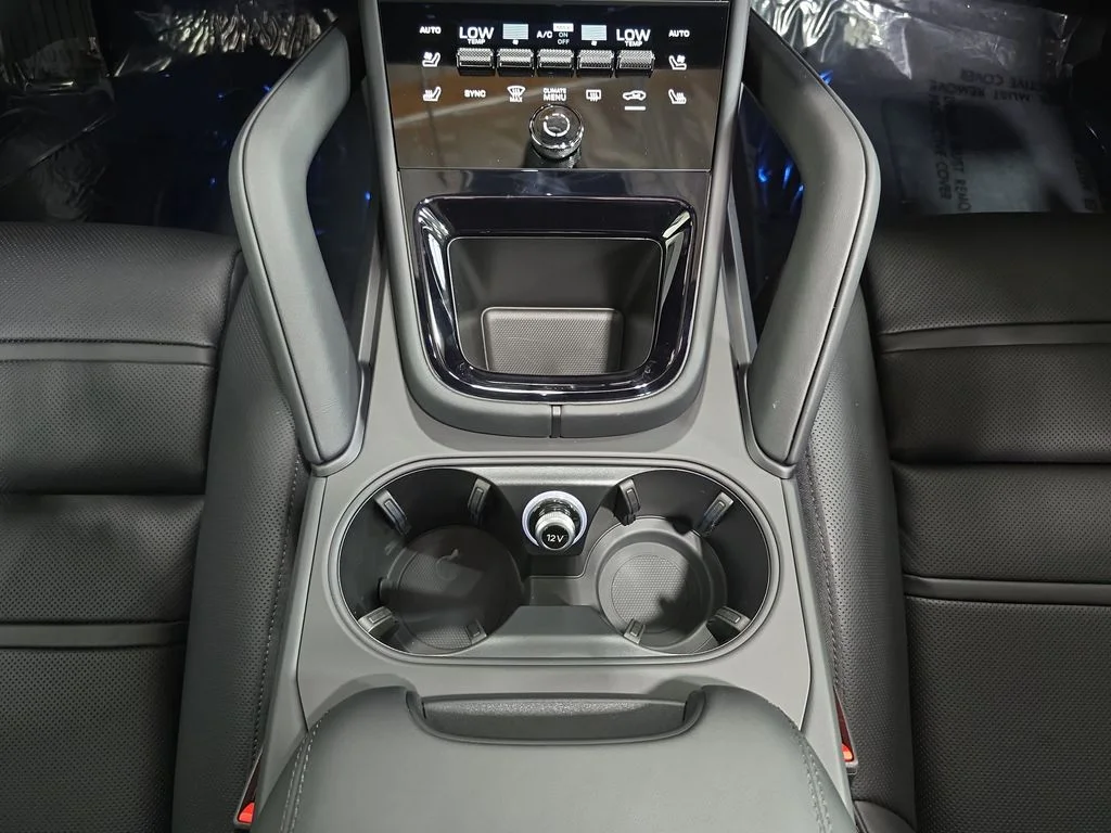 New 2026 Dolomite Silver Metallic Porsche  image 20