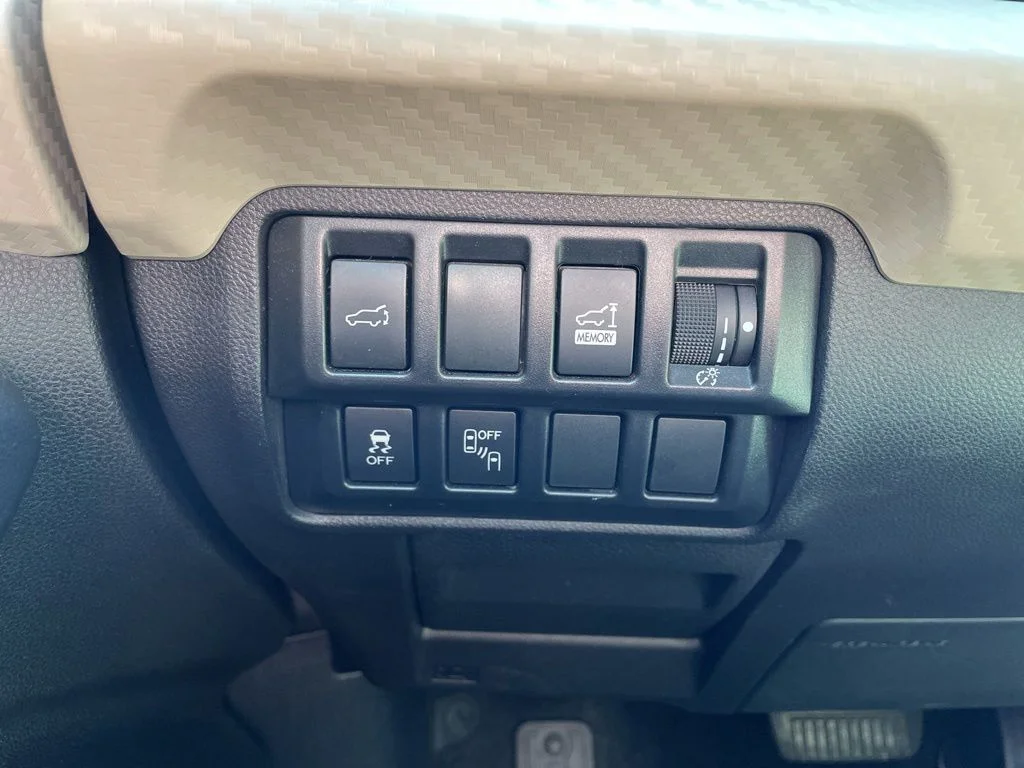 Used 2019 White Subaru Premium image 11