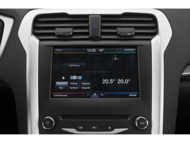 Used 2015  Ford SE image 20