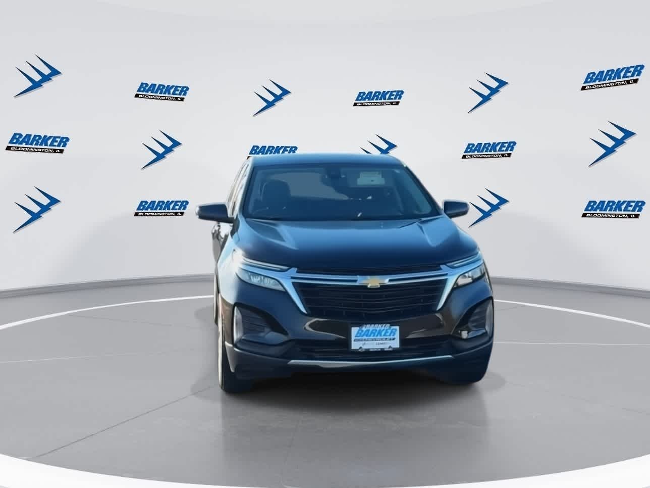 2024 Chevrolet Equinox LT photo 3