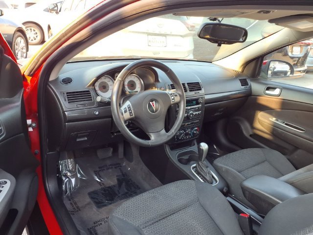 Used 2009 Victory Red Pontiac Y image 5