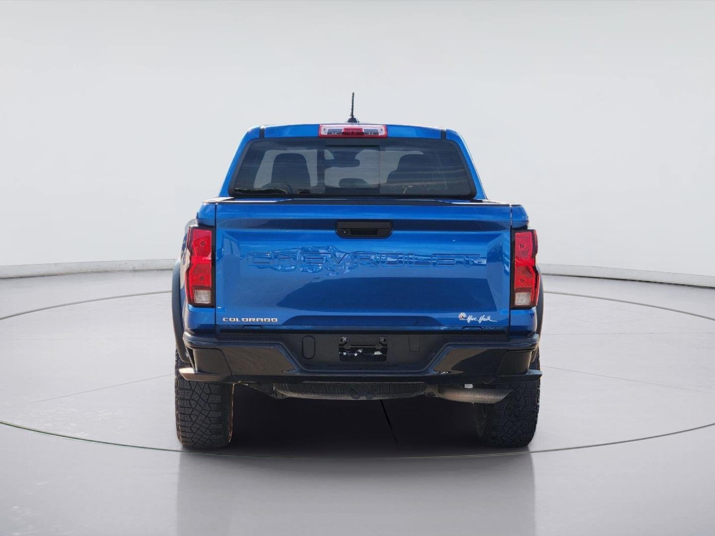 Used 2023 Glacier Blue Metallic Chevrolet 4WD Trail Boss image 5