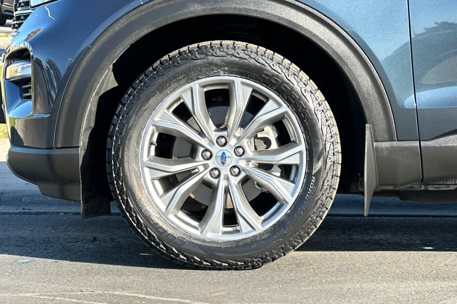 Certified Used 2023 Stone Blue Metallic Ford XLT image 28