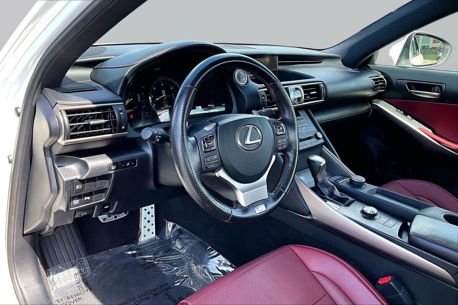 Used 2020 Ultra White Lexus F SPORT image 18