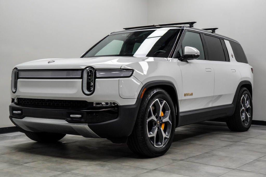 Used 2023 White Rivian Adventure Quad Motor Large Pack image 8