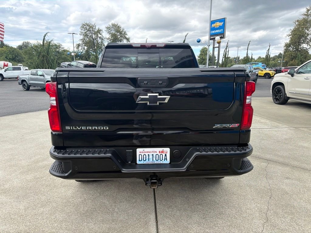 Used 2022 Black Chevrolet ZR2 image 5