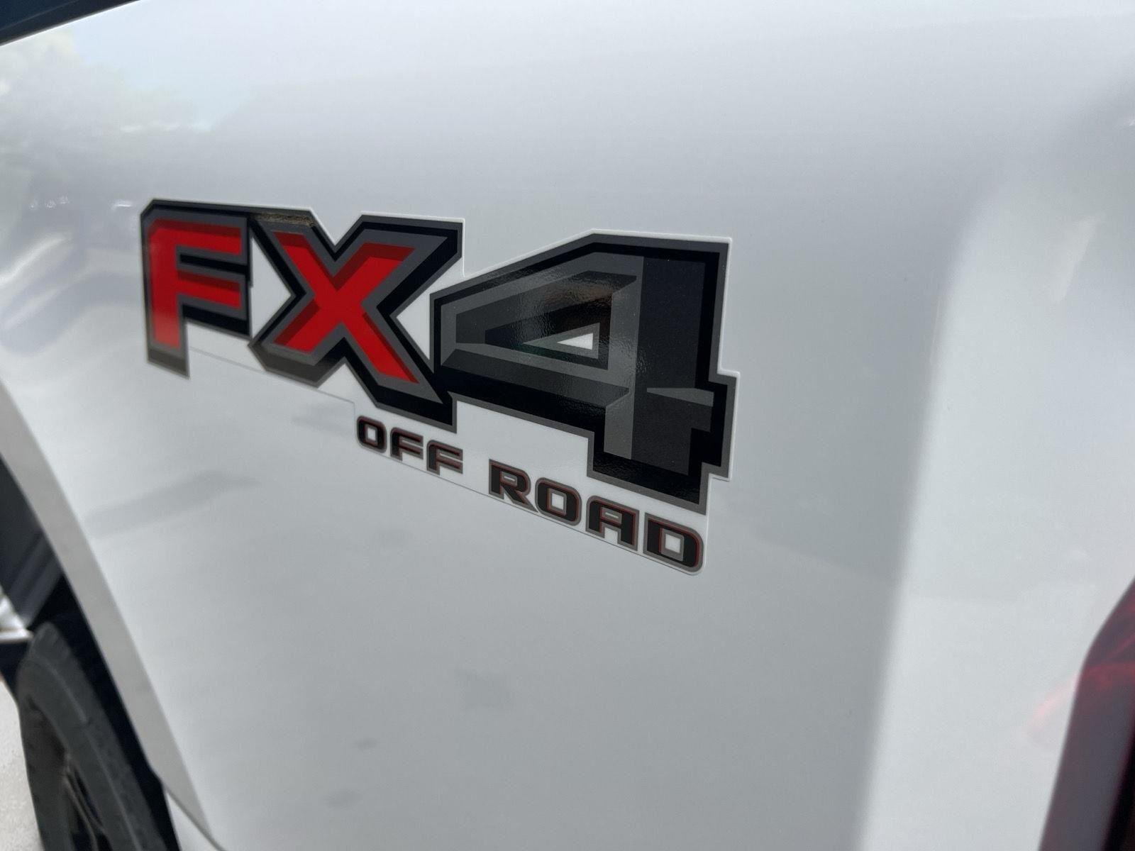 New 2026 Oxford White Ford XL image 9