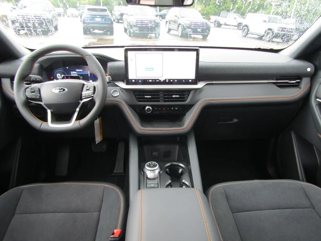 New 2026 Agate Black Metallic Ford Tremor® image 4