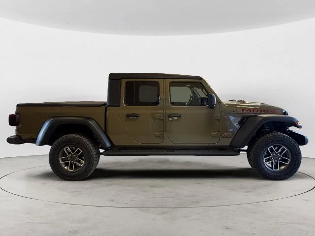 New 2026  Jeep Mojave image 6