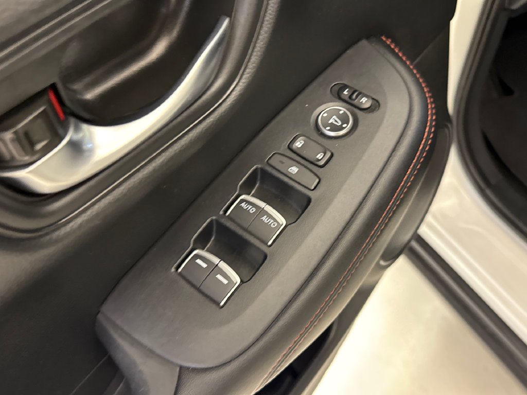 2025 Honda HR-V Sport - Photo 21