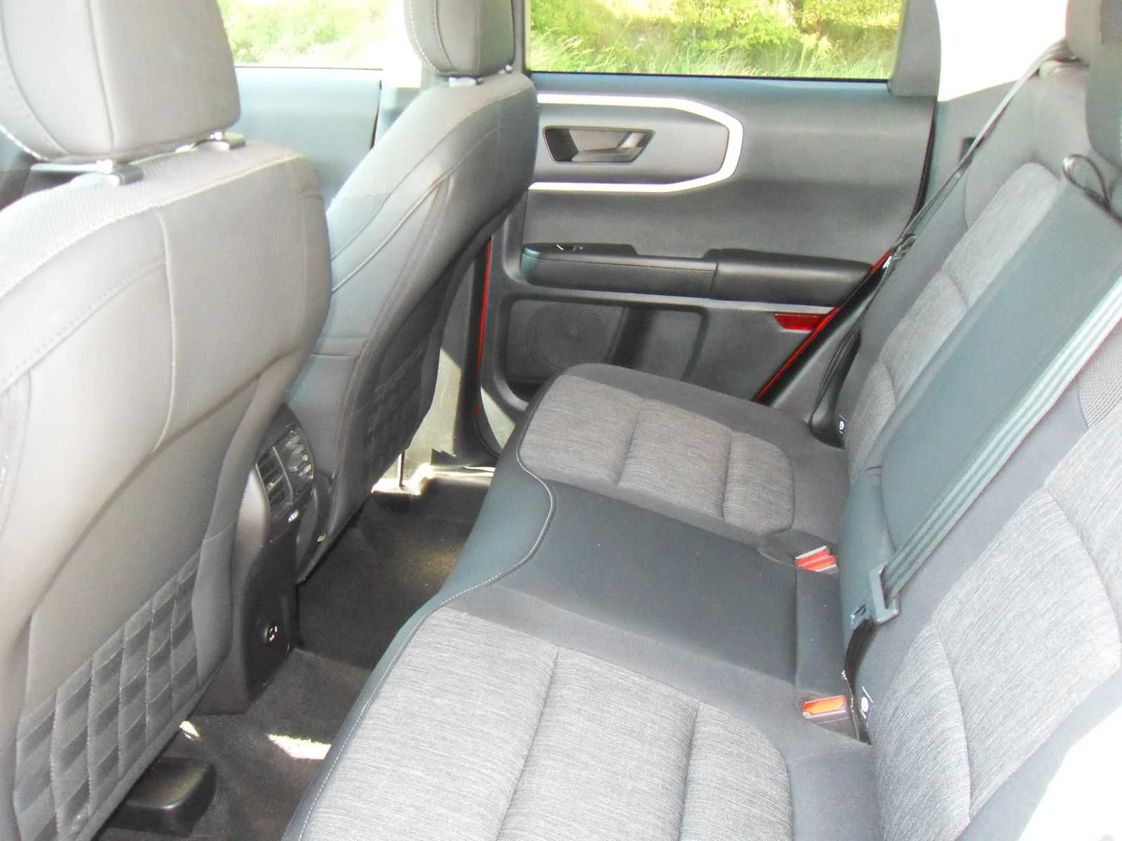 Used 2023 Hot Pepper Red Tinted Clearcoat Ford Big Bend image 21