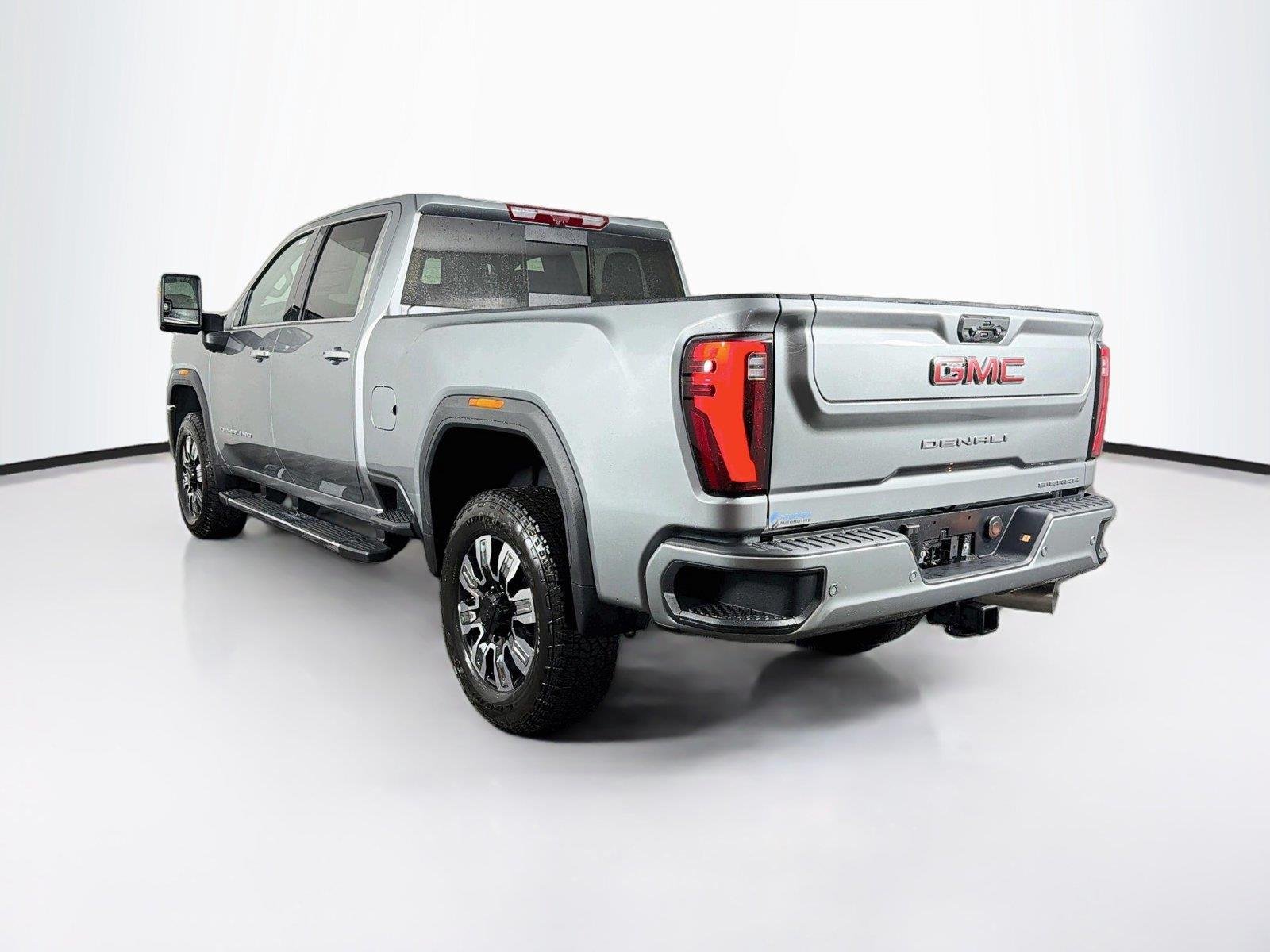 2026 GMC Sierra 2500HD Denali - Photo 9