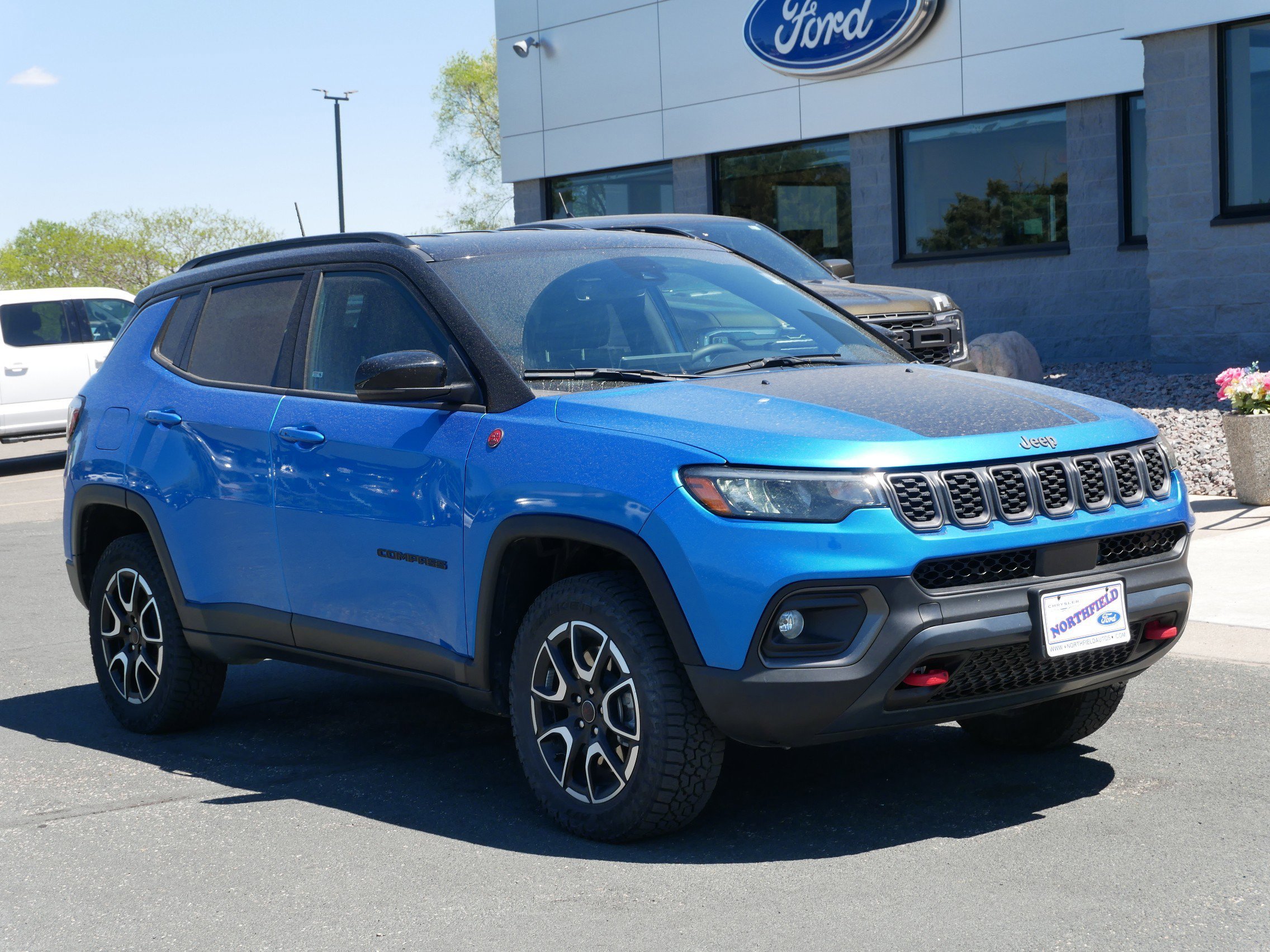 Used 2025 Jeep Compass Trailhawk with VIN 3C4NJDDN6ST533220 for sale in Northfield, Minnesota