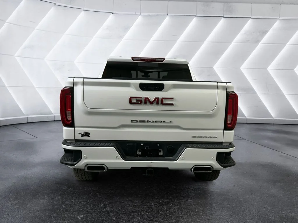 Used 2020 White GMC Denali image 5