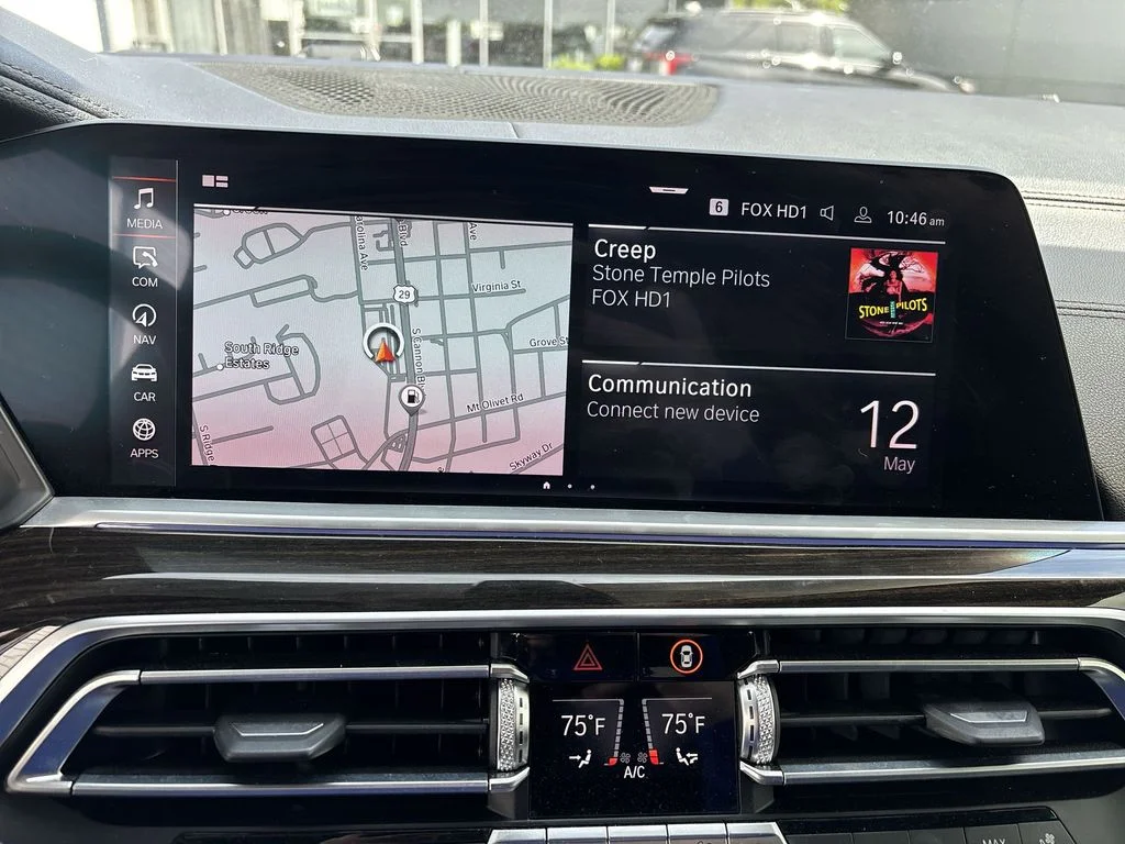 Used 2021 Black BMW xDrive40i image 20