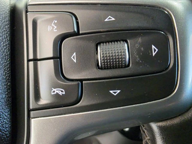 Used 2025 Gray Chevrolet LT image 14